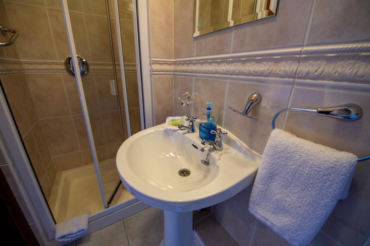 Bunratty Meadows Bed & Breakfast المظهر الخارجي الصورة
